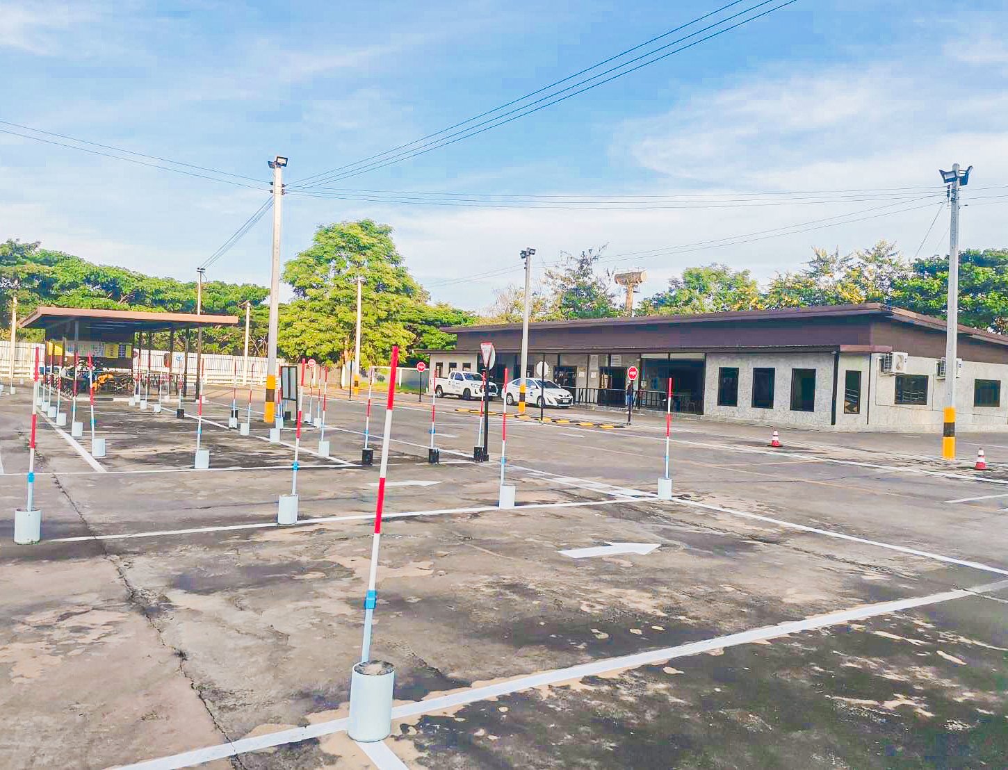 สาขานครพนม ตรงข้ามบิ๊กซี อ.เมือง